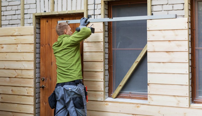 puitfassaadi paigaldus, puitvoodrilaua kinnitamine, välisvoodrilaud, voodrilaud, puidust voodrilaud