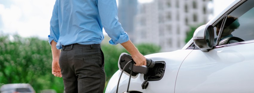 elektriauto laadija, kortermaja, elektriauto laadimine, kortermaja parkla