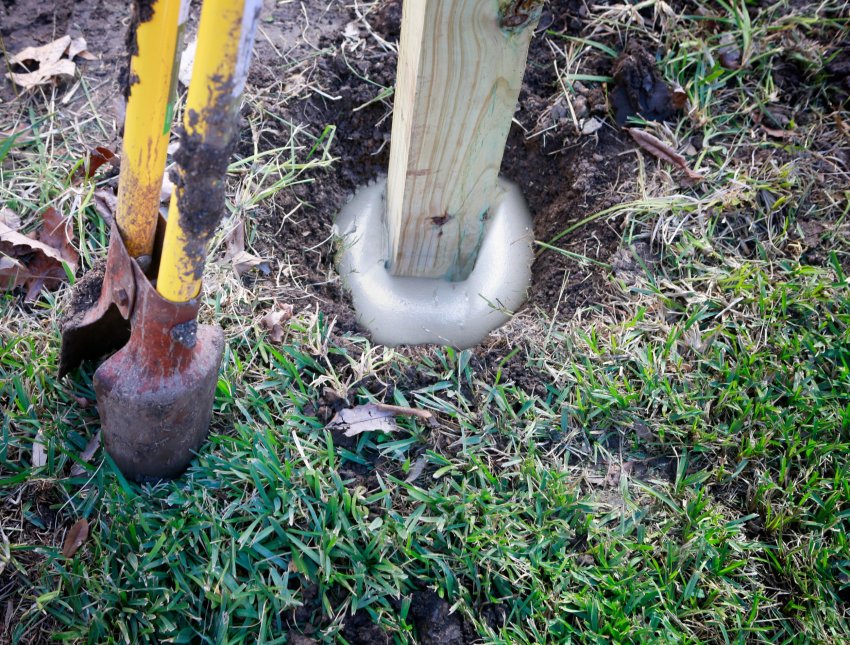 isepaisuv vaht, isepaisuvvaht, isepaisuva vahu kasutamine, isepaisuv vaht aiapostide jaoks, postid isepaisuva vahuga, isepaisuva vahu praktiline kasutamine, parim isepaisuv vaht, isepaisuva vahu eelised