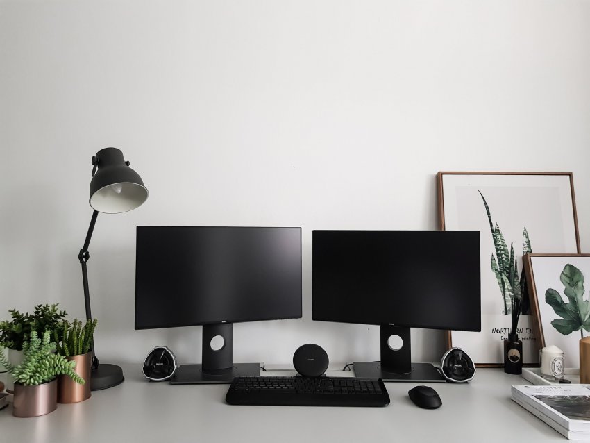 monitor, reguleeritava jalaga monitor, kodukontori kujundamine, kodukontori loomine, kodukontori ehitamine