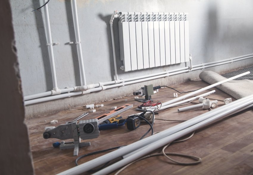 torude peitmine, kuidas peita torusid, torude värvimine, torude karp, torude varjamine, radiaatori torud