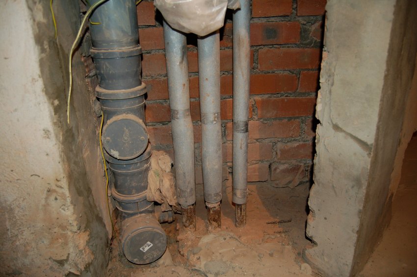 kortermaja veetorustik, veetorustiku vahetus, kanalisatsiooni renoveerimine, veetorustiku renoveerimine