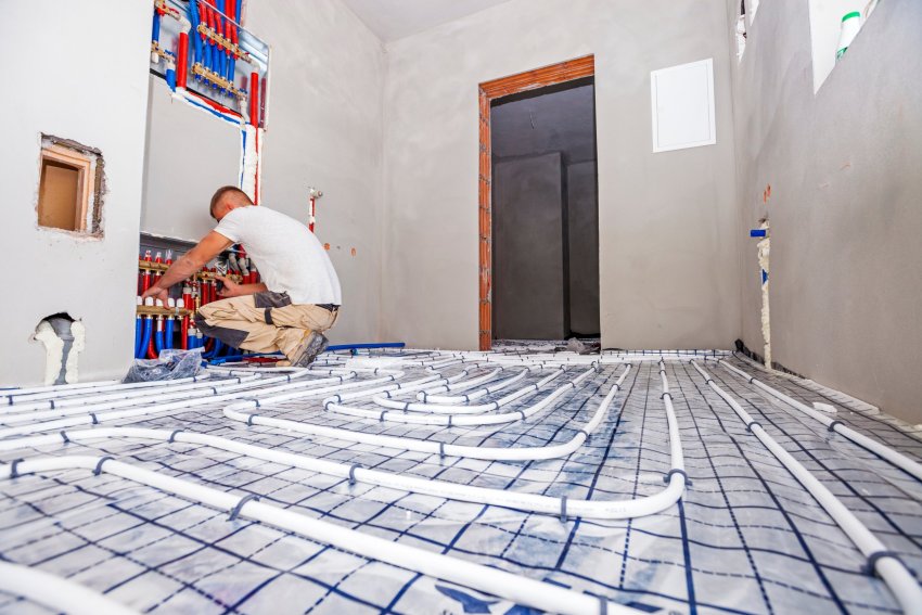 põrandakütte paigaldamine, vesi-põrandaküte, põrandakütte toru paigaldus, põrandakütte paigalduse hind, põrandakütte paigalduse maksumus