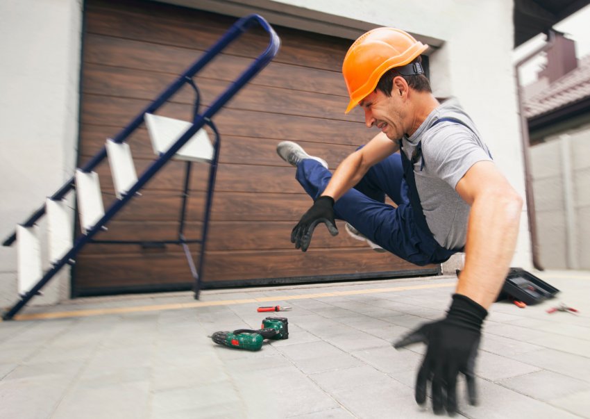 tööohutus, kuidas tagada ehitusplatsil ohutus, õnnetused ehitusplatsidel, õnnetuste vältimine, ehitusplats, turvavarustus, tööõnnetused
